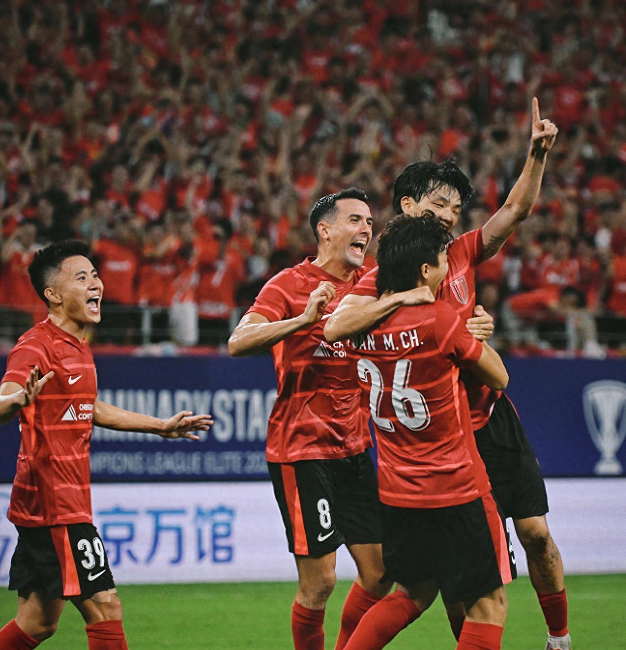 包含NBA总决赛转会期再迎强敌;成都蓉城绝杀压哨;主帅态度——目标明确;年轻球员得到机会的词条 包含NBA总决赛转会期再迎强敌;成都蓉城绝杀压哨;主帅态度——目标明确;年轻球员得到机会的词条