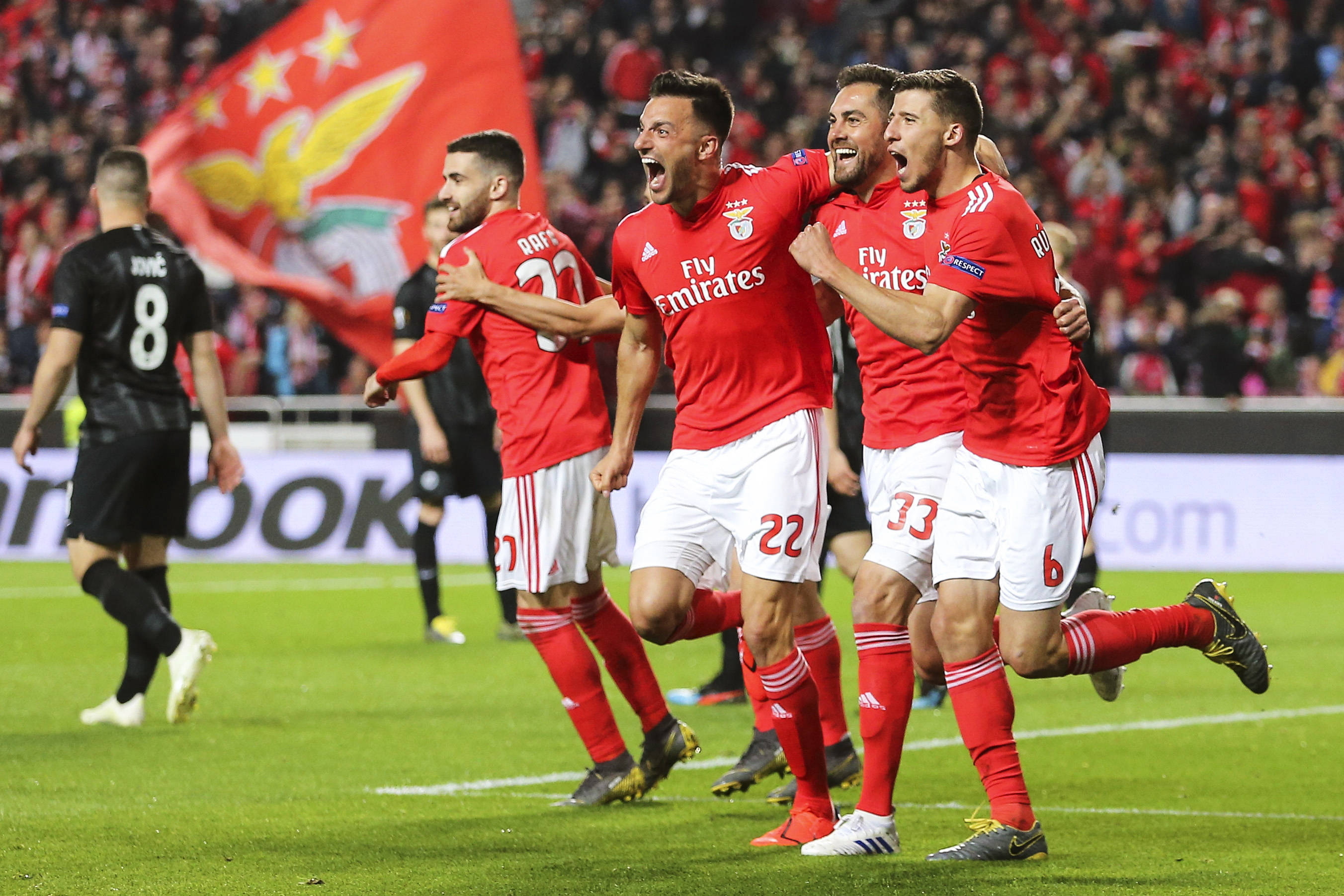 亚博体育 -关于今晚波尔图官宣签约:意甲节点到来,气氛紧张,赛程密集仍需轮换的信息